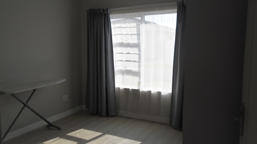 2 Bedroom Property for Sale in Gonubie North Eastern Cape